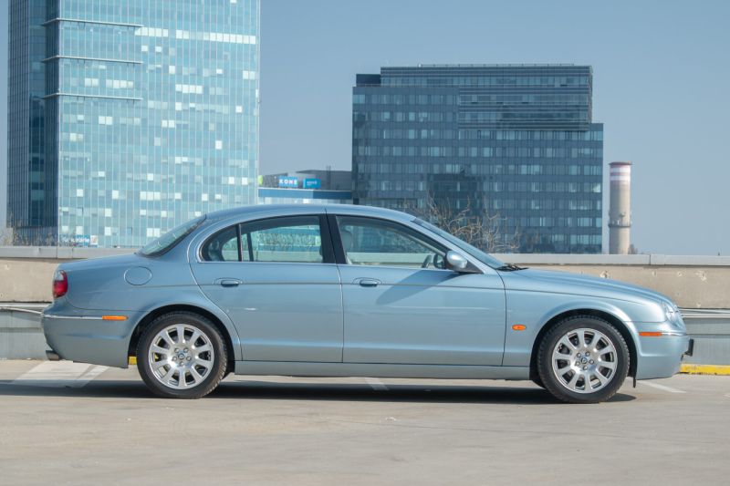 Jaguar S-Type