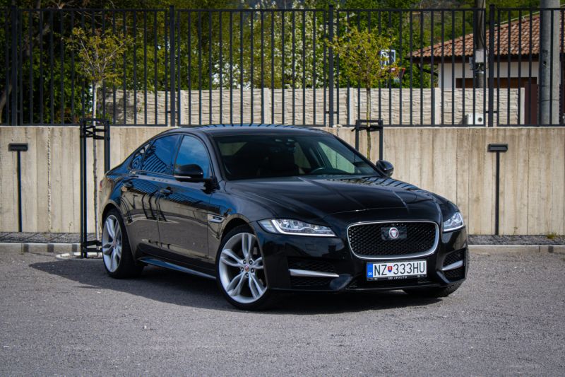 Jaguar XF