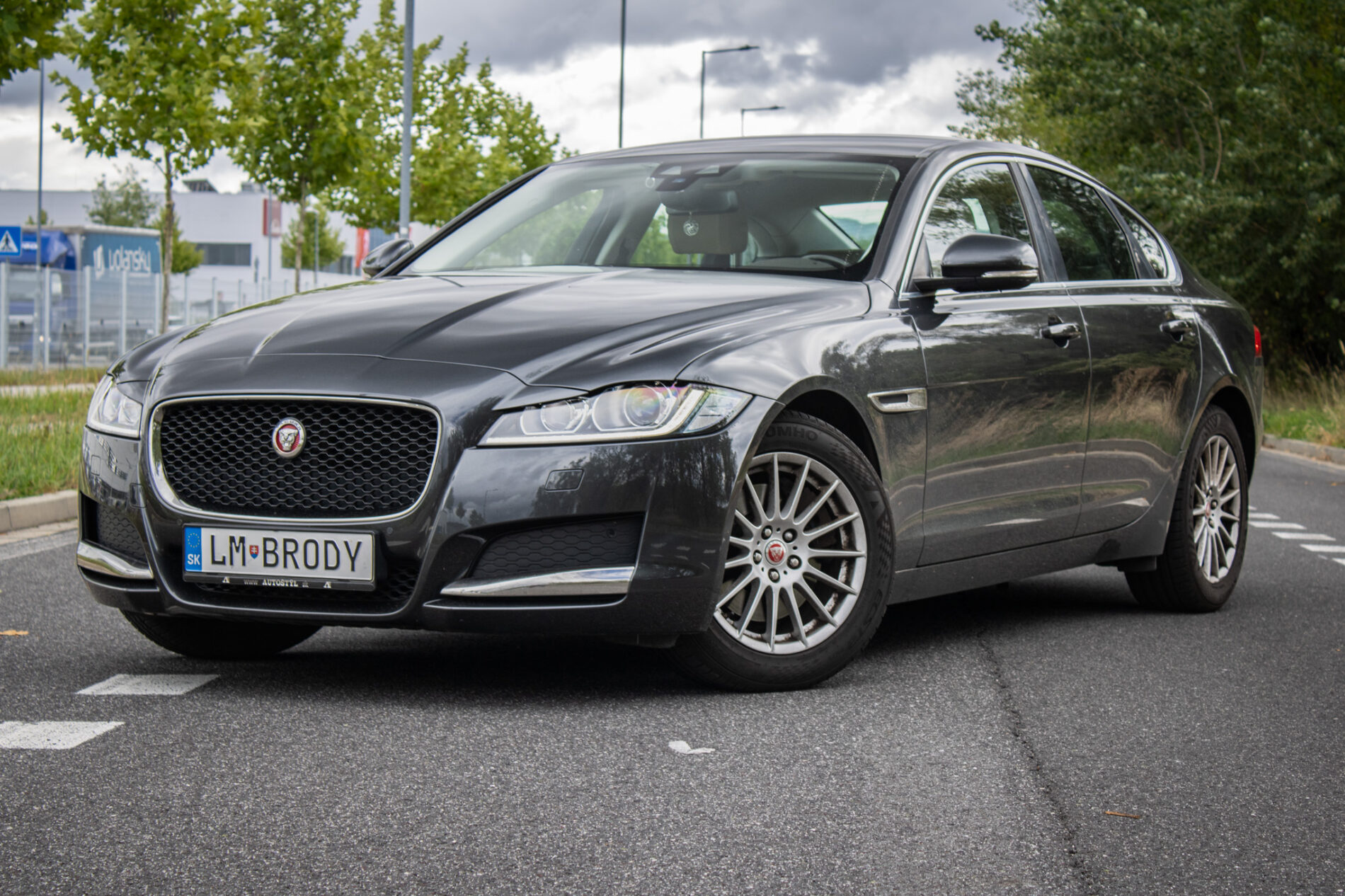 Jaguar XF