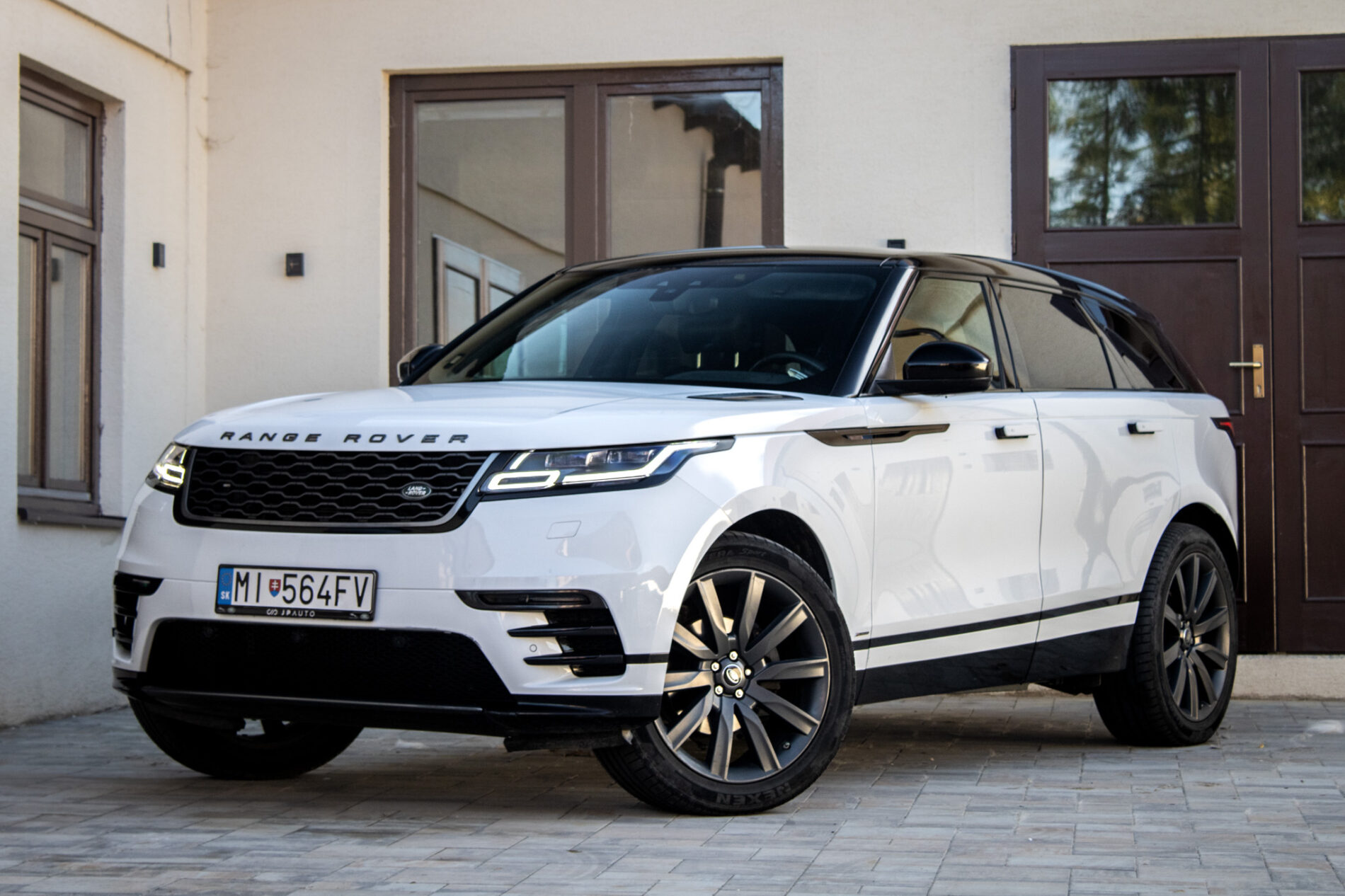 Land Rover Range Rover Velar