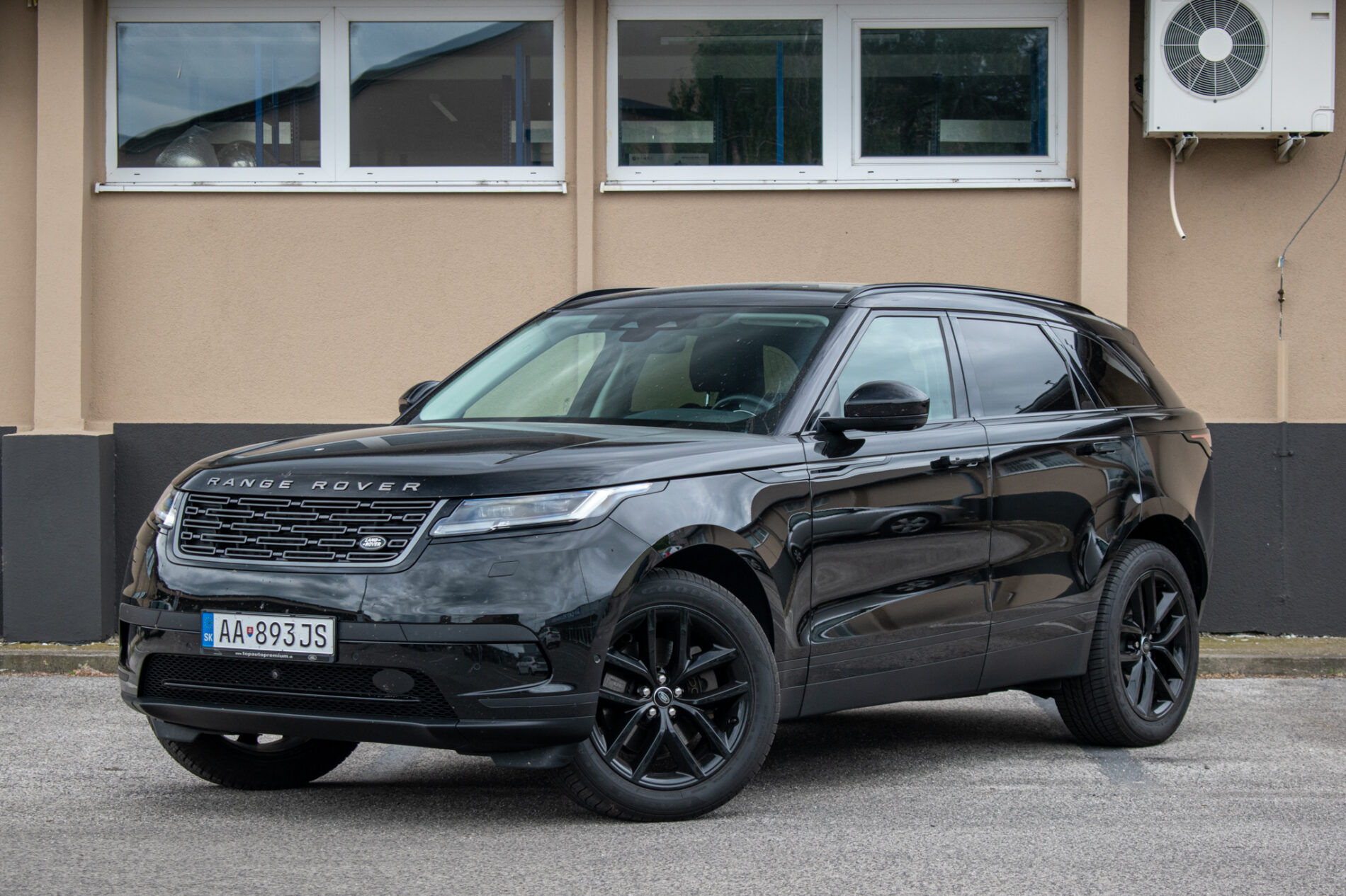 Land Rover Range Rover Velar 2024 na predaj
