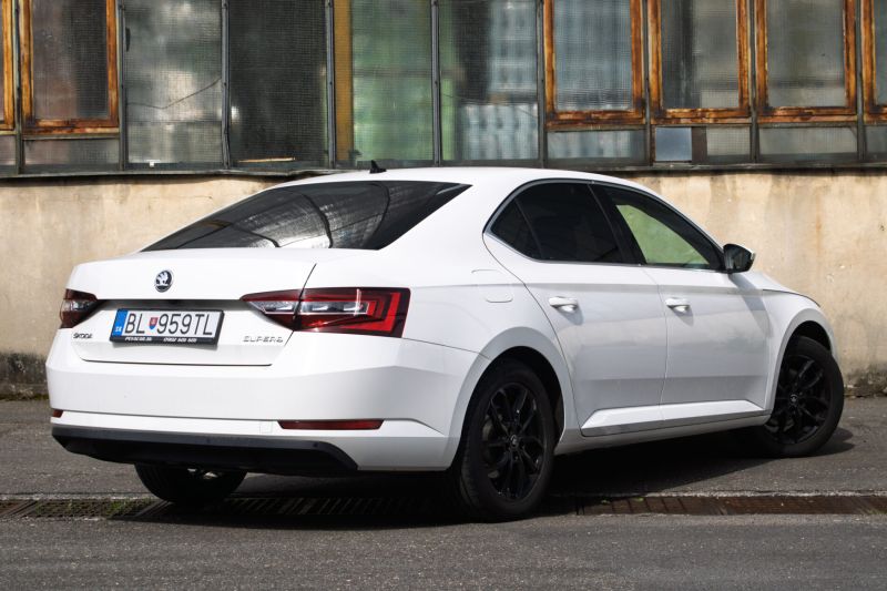 Škoda Superb