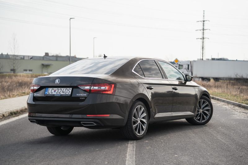 Škoda Superb