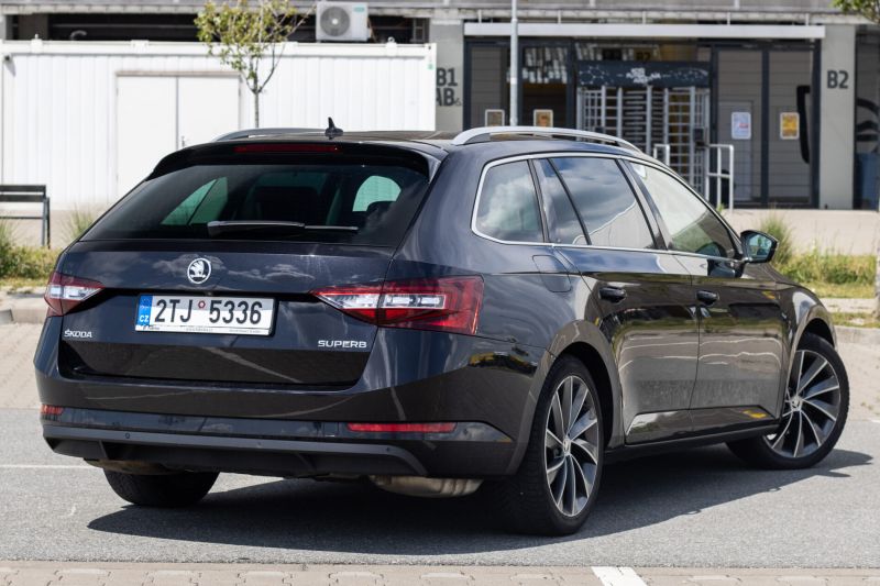 Škoda Superb Combi
