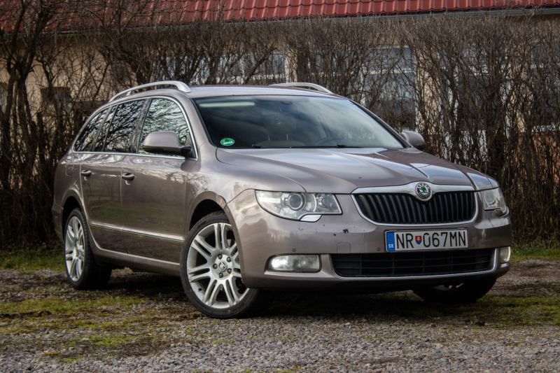 Škoda Superb Combi