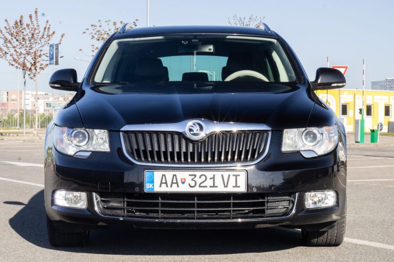 Škoda Superb Combi