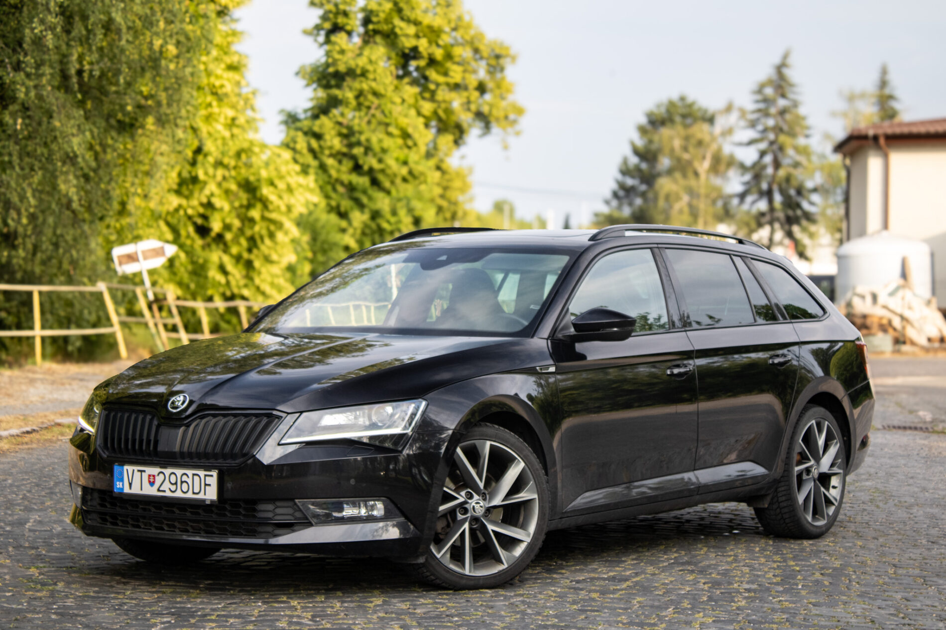 Škoda Superb