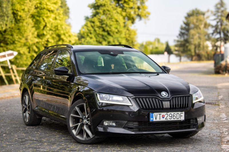 Škoda Superb Combi