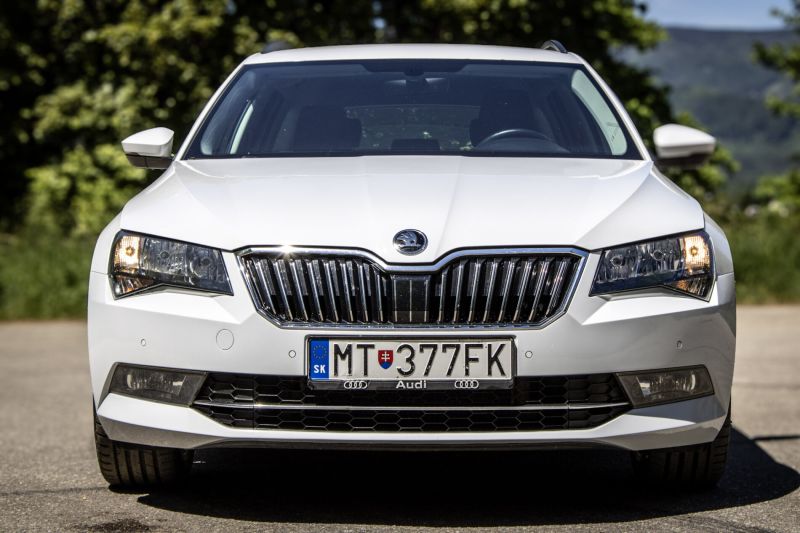 Škoda Superb Combi