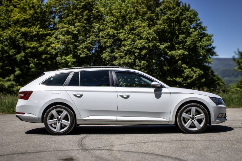 Škoda Superb Combi