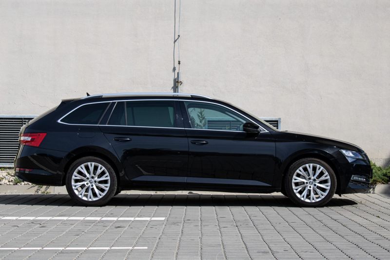 Škoda Superb Combi