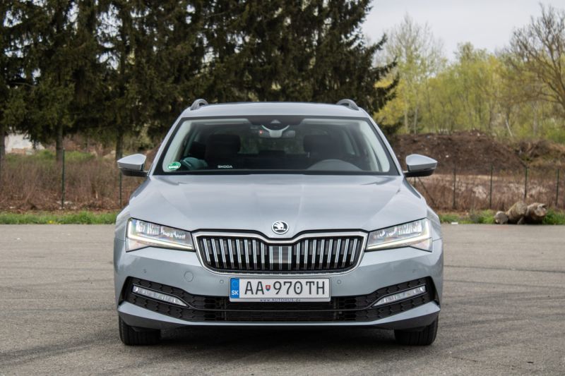 Škoda Superb Combi