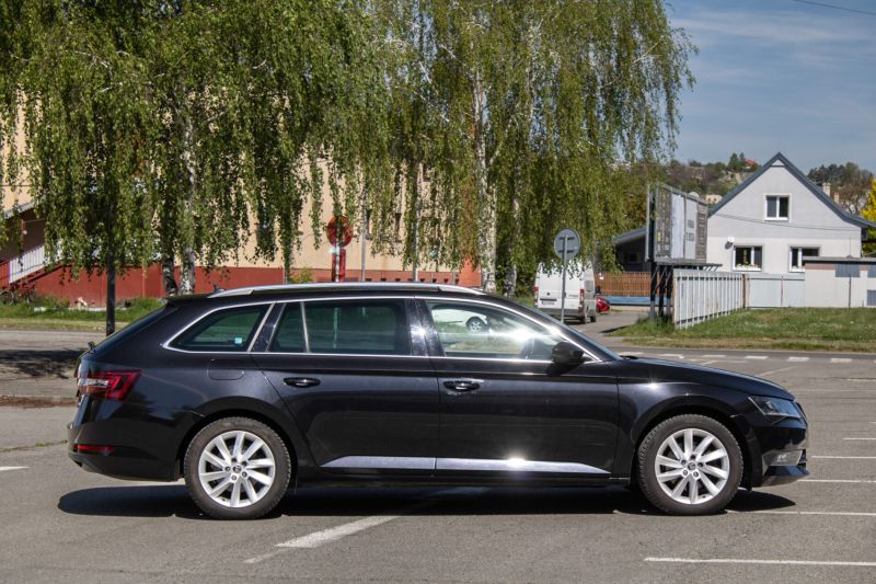 Škoda Superb Combi