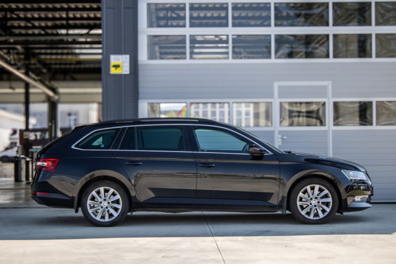 Škoda Superb Combi