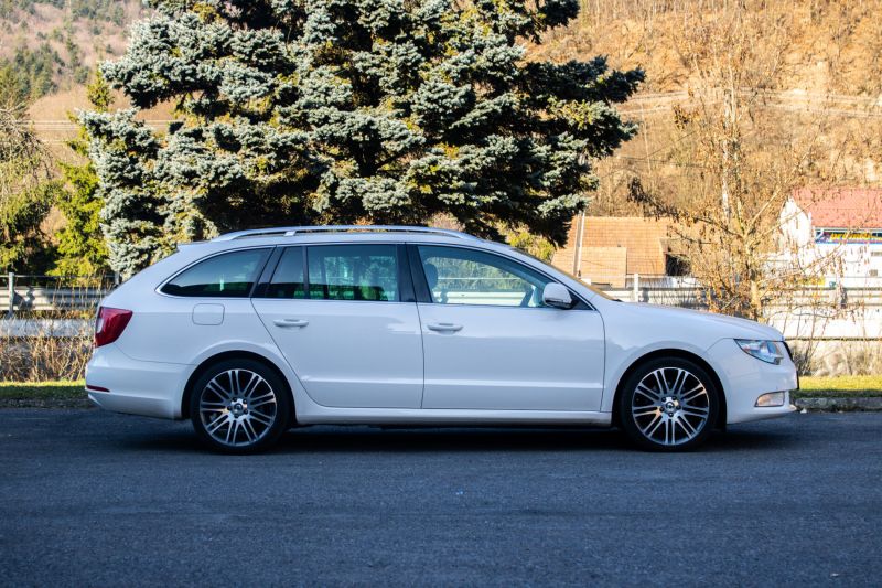 Škoda Superb Combi