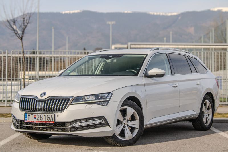 Škoda Superb Combi