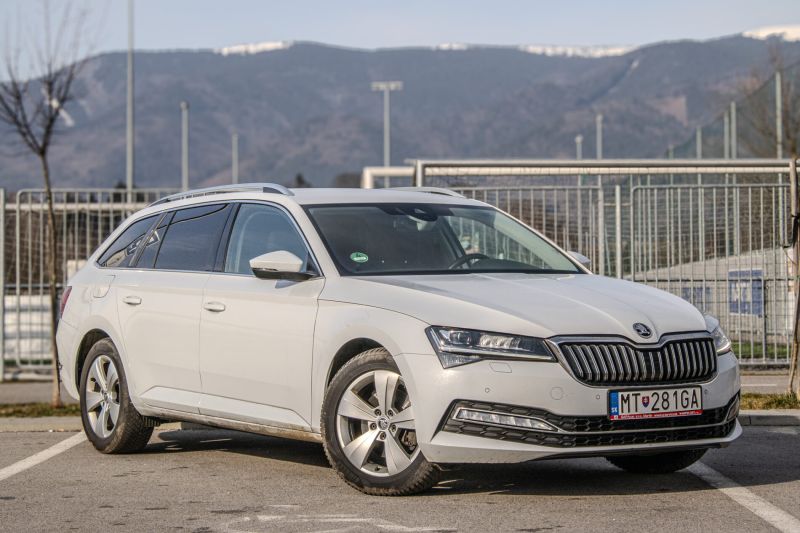 Škoda Superb Combi