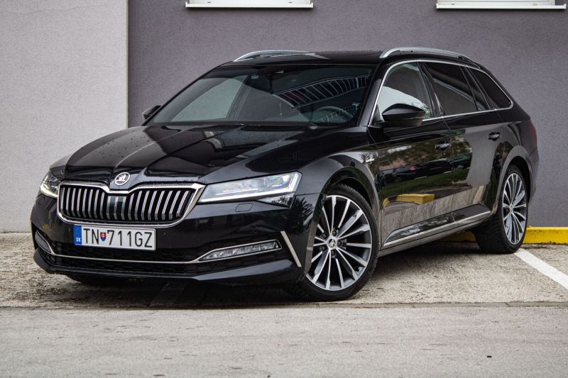 Škoda Superb Combi