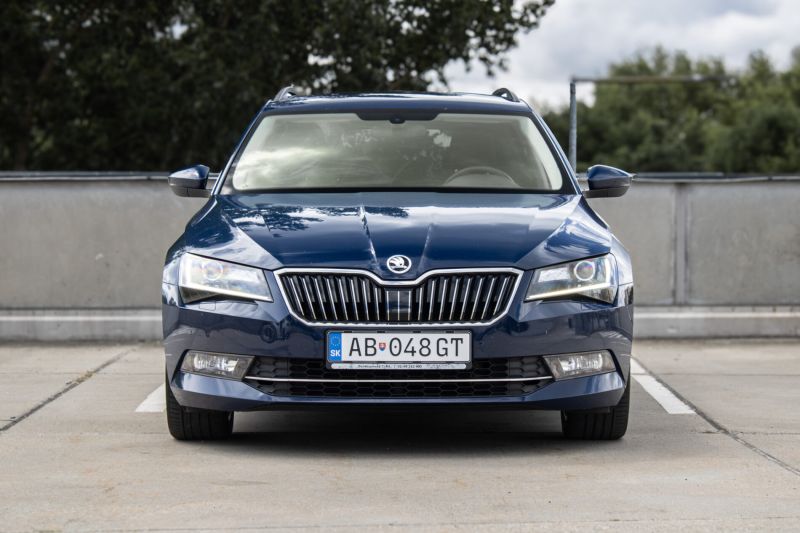 Škoda Superb Combi