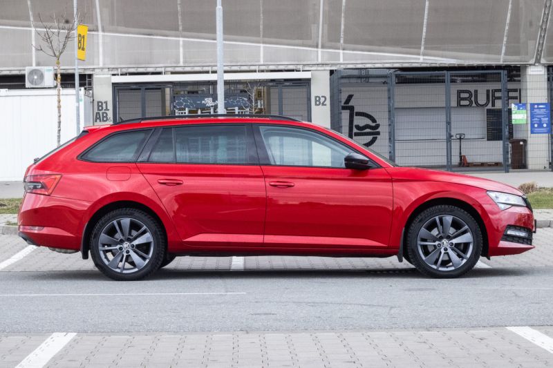 Škoda Superb Combi