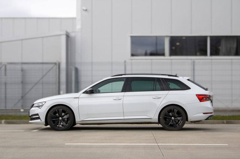 Škoda Superb Combi