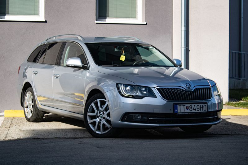 Škoda Superb Combi