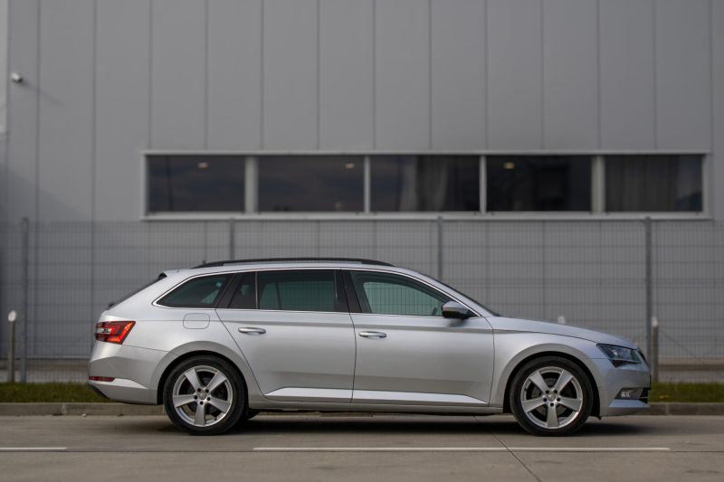 Škoda Superb Combi