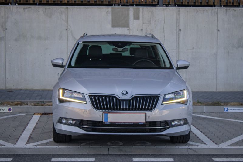 Škoda Superb Combi