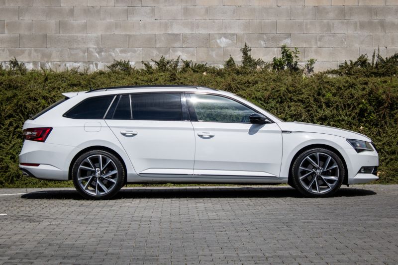 Škoda Superb Combi