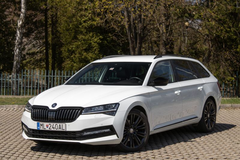 Škoda Superb Combi