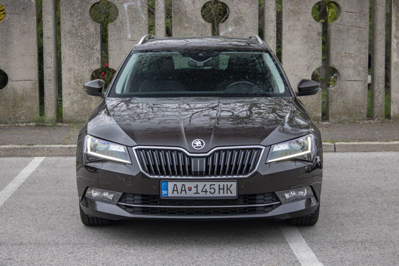 Škoda Superb Combi