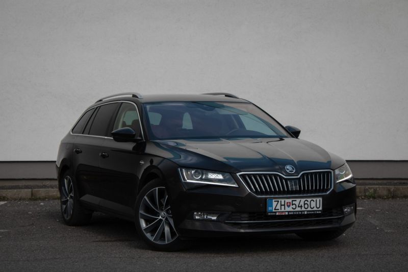 Škoda Superb Combi
