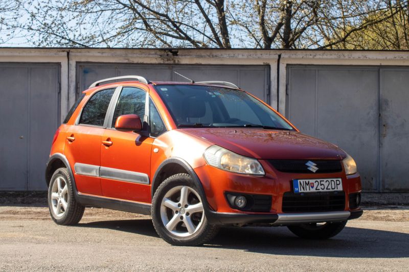 Suzuki SX4