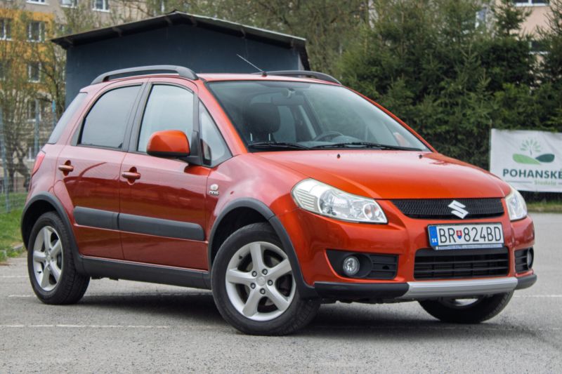 Suzuki SX4