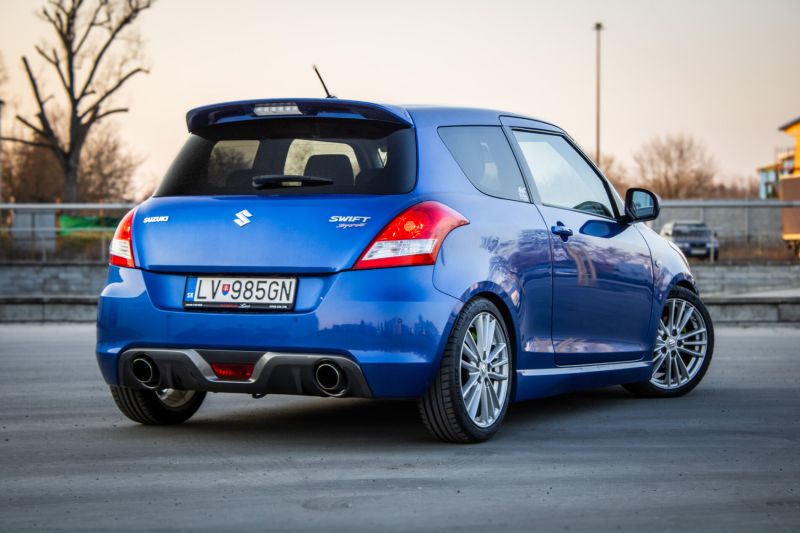 Suzuki Swift