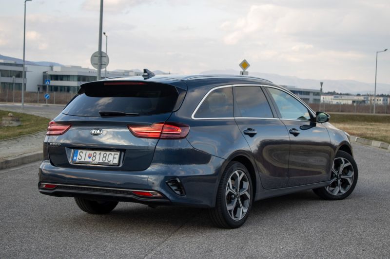 Kia Cee’d Sporty Wagon