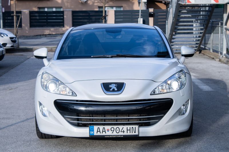 Peugeot RCZ