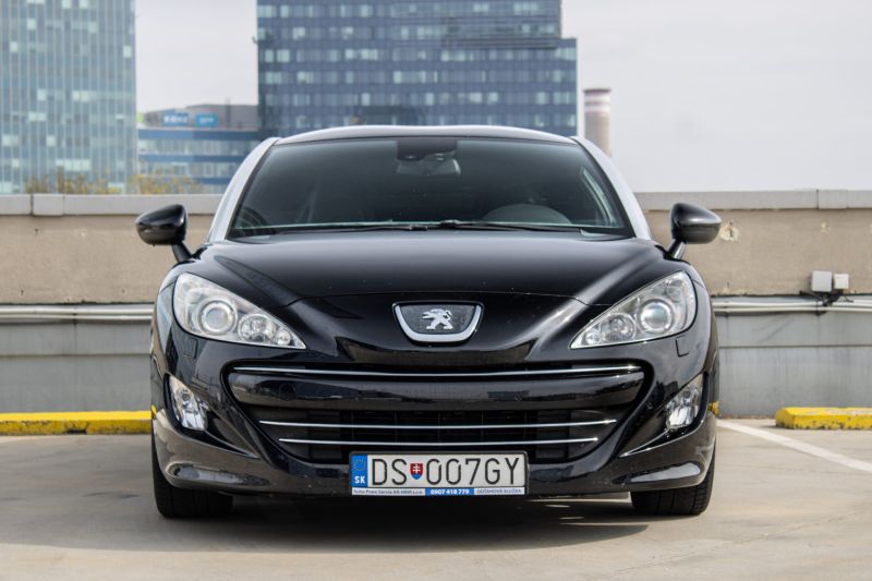 Peugeot RCZ