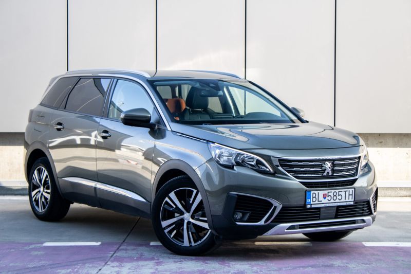 Peugeot 5008