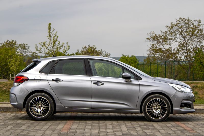 Citroën C4