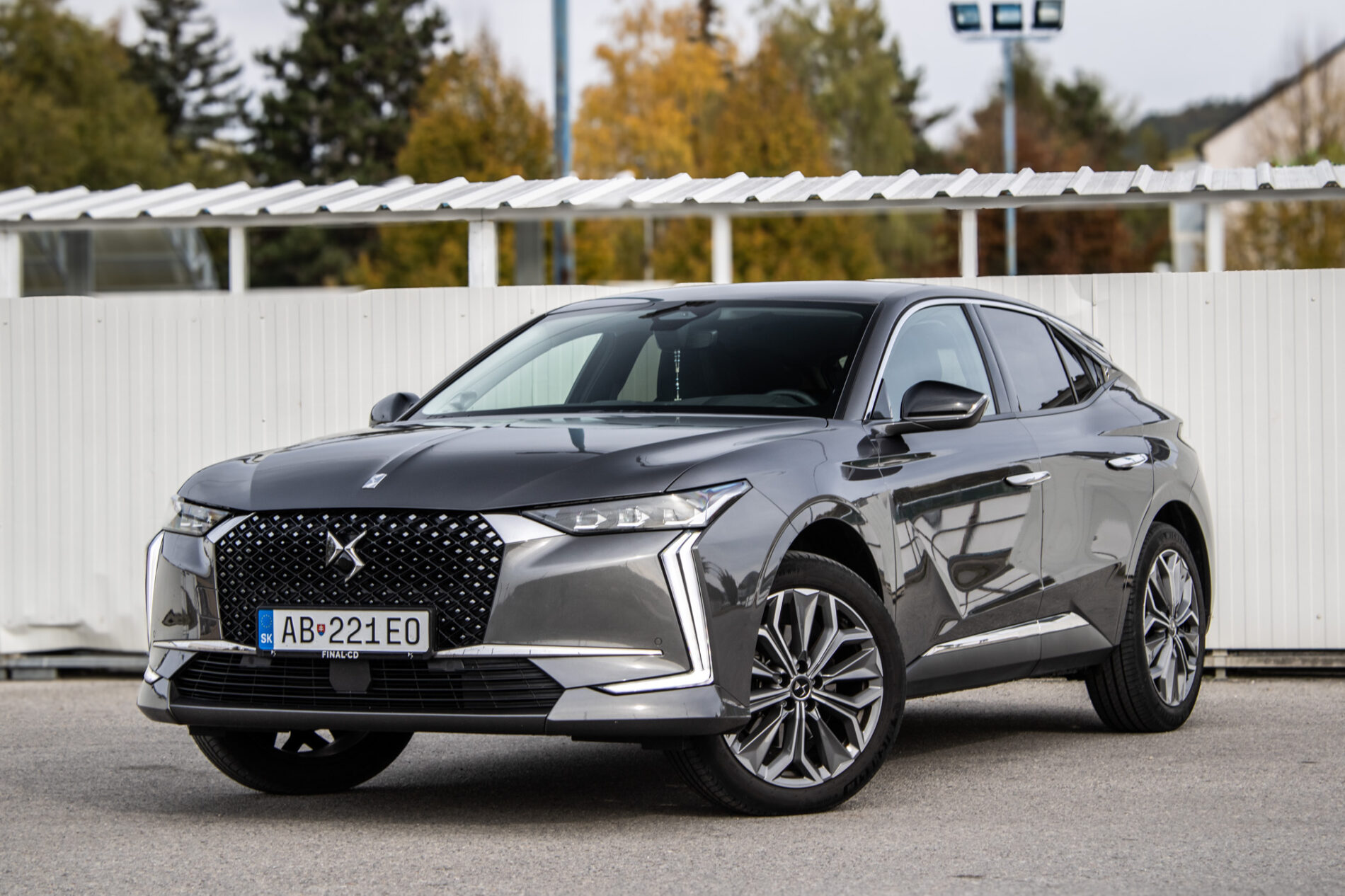DS 4