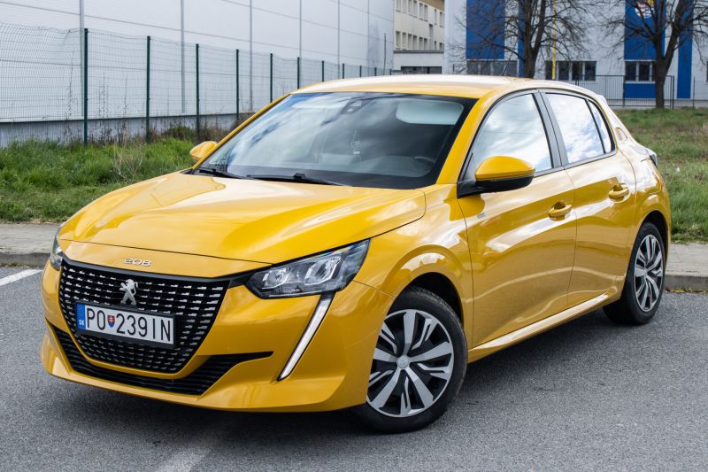 Peugeot 208