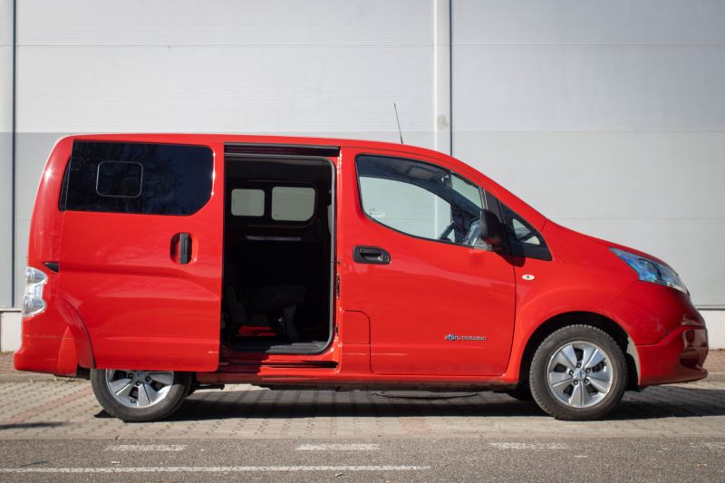 Nissan NV200