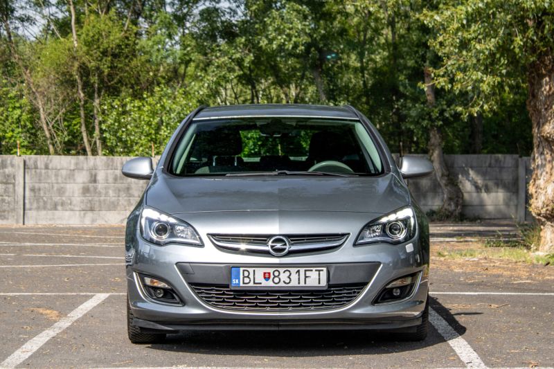 Opel Astra ST