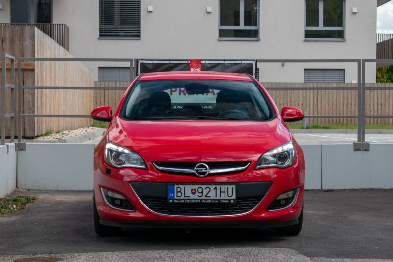 Opel Astra