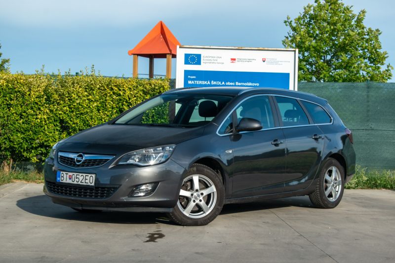 Opel Astra ST