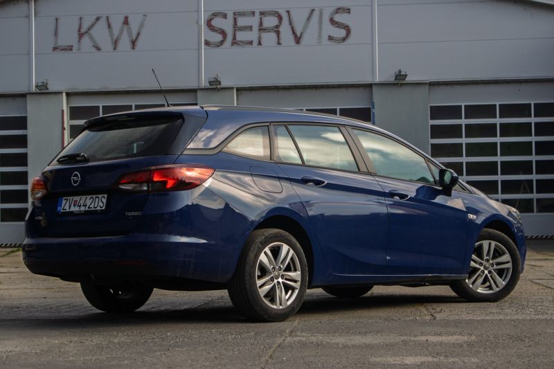 Opel Astra ST