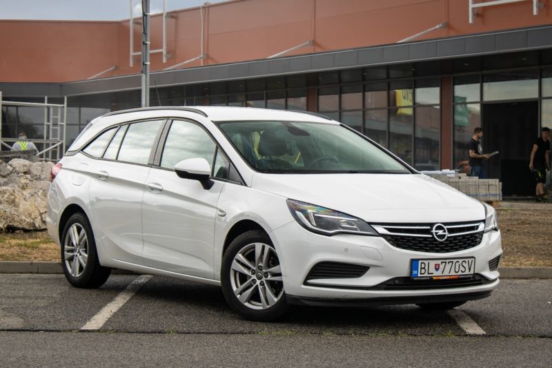 Opel Astra ST