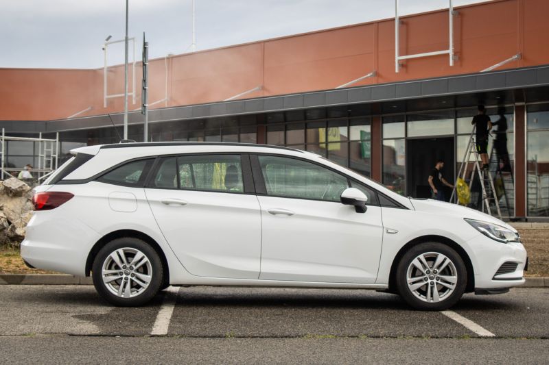 Opel Astra ST
