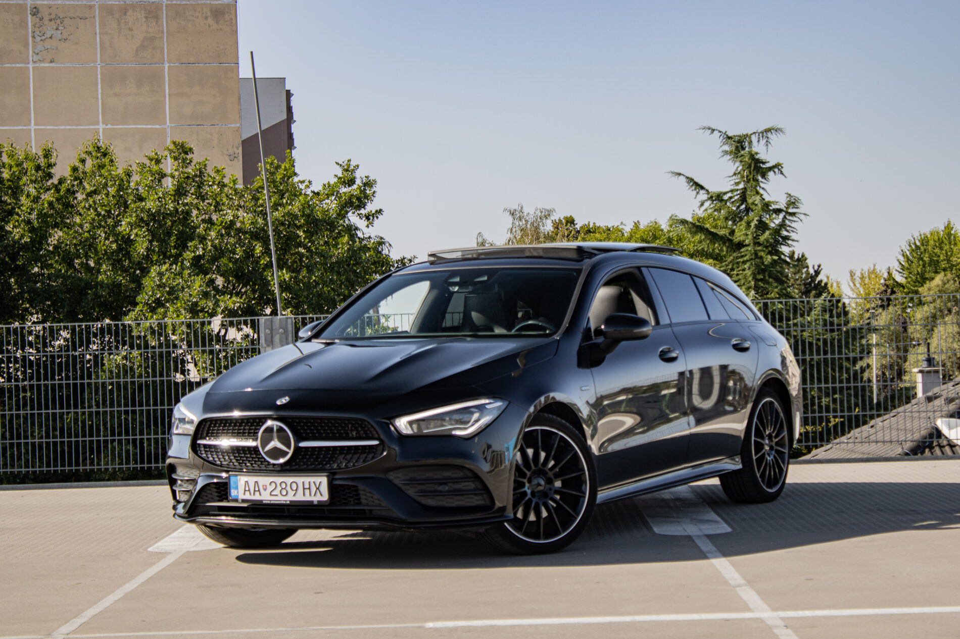 Mercedes-Benz CLA
